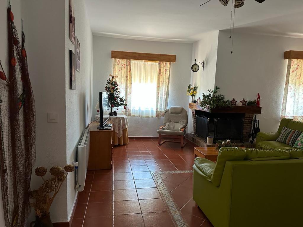 La Casa Barata, Casa Rural Cedillo Extérieur photo