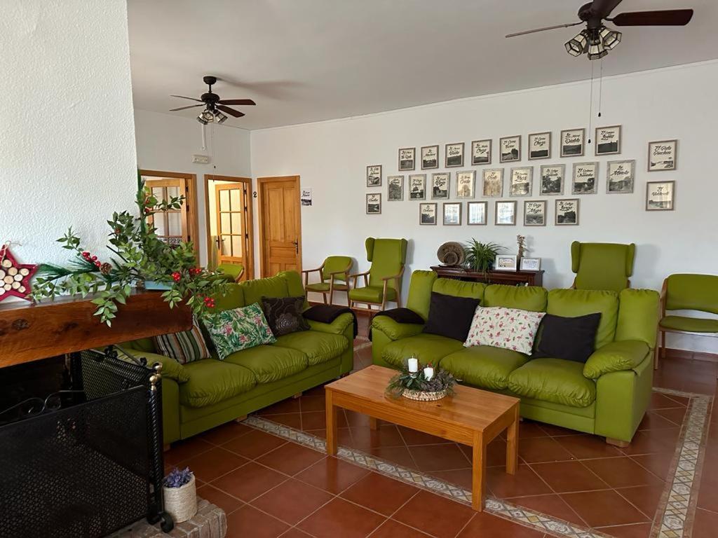 La Casa Barata, Casa Rural Cedillo Extérieur photo