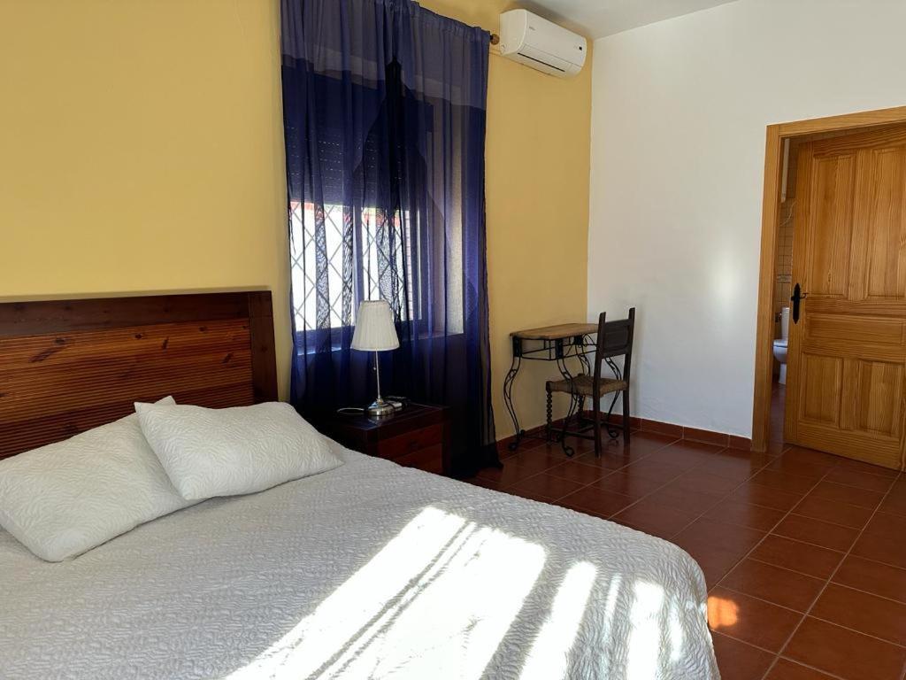 La Casa Barata, Casa Rural Cedillo Extérieur photo